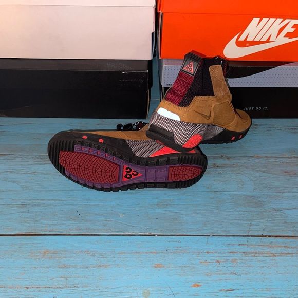 New Nike ACG Ruckel Ridge ‘Light British Tan’ Sneakers / Shoes AQ9333 226 - Picture 2 of 4